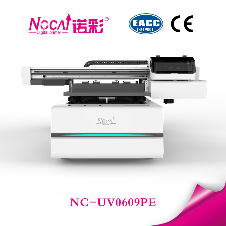 UV万能平板打印机可兼容多种领域运用